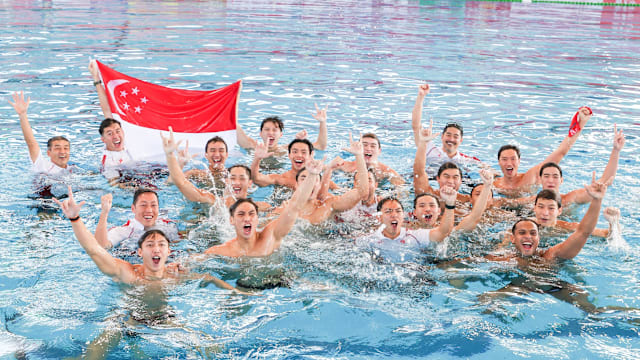 TA：桑切斯最近在逐渐进步，他已成为英超最可靠的门将之一（TA：桑切斯近来稳步提升，已跻身英超最可靠门将之列）