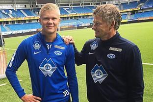 双喜临门，阿莱格里成为米兰队史第七位百胜主帅（阿莱格里达成百胜里程碑，成为米兰队史第七位百胜主帅）