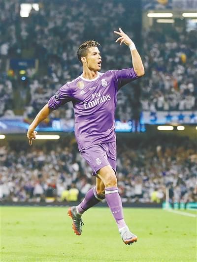 冲冠！2026赛季中超第一黑马现身，教练更新换代，瞄准多名国脚（剑指冠军！2026赛季中超头号黑马浮现，新帅上任，锁定多名国脚）