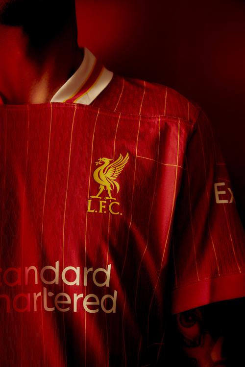 萨利巴身价上涨至9000万欧，成为世界上身价最高的后卫（萨利巴身价涨至9000万欧，登顶世界后卫身价榜首）