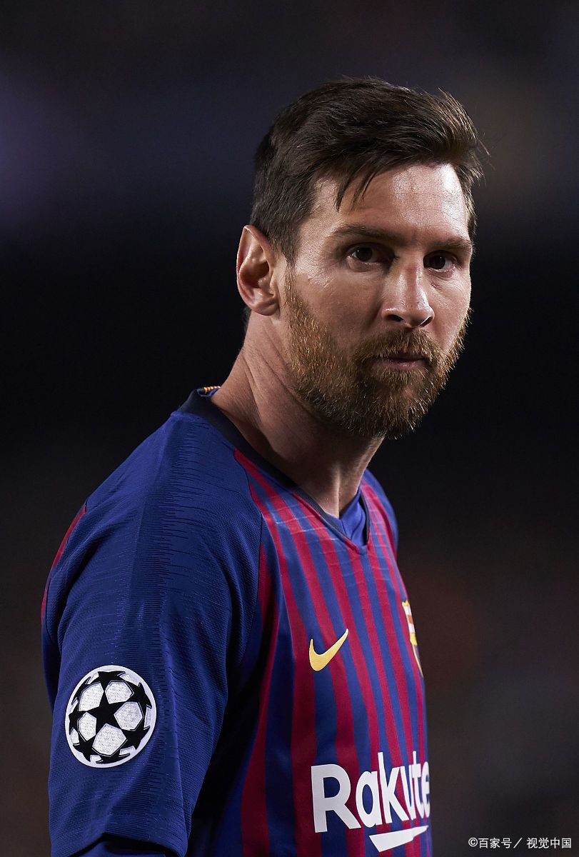 穆帅的本菲卡1米98门将受到英超球队关注，售价在4000万欧元（英超多队盯上穆帅麾下本菲卡1米98门将，标价约4000万欧元）