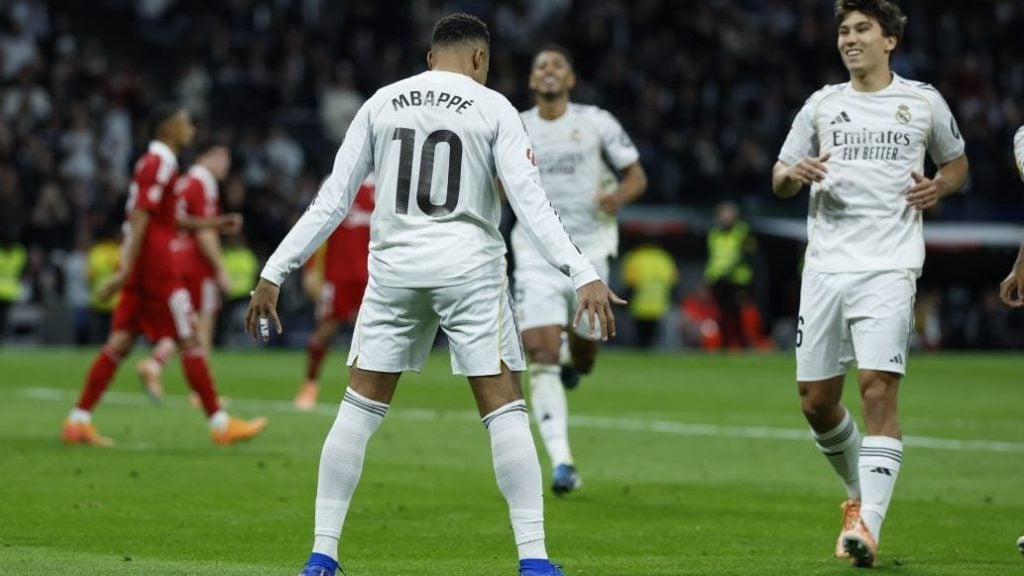 罗马诺：雷恩方面视雅凯为非卖品，但阿森纳依然对其抱有兴趣（罗马诺：雷恩将雅凯列为非卖，阿森纳仍有意）