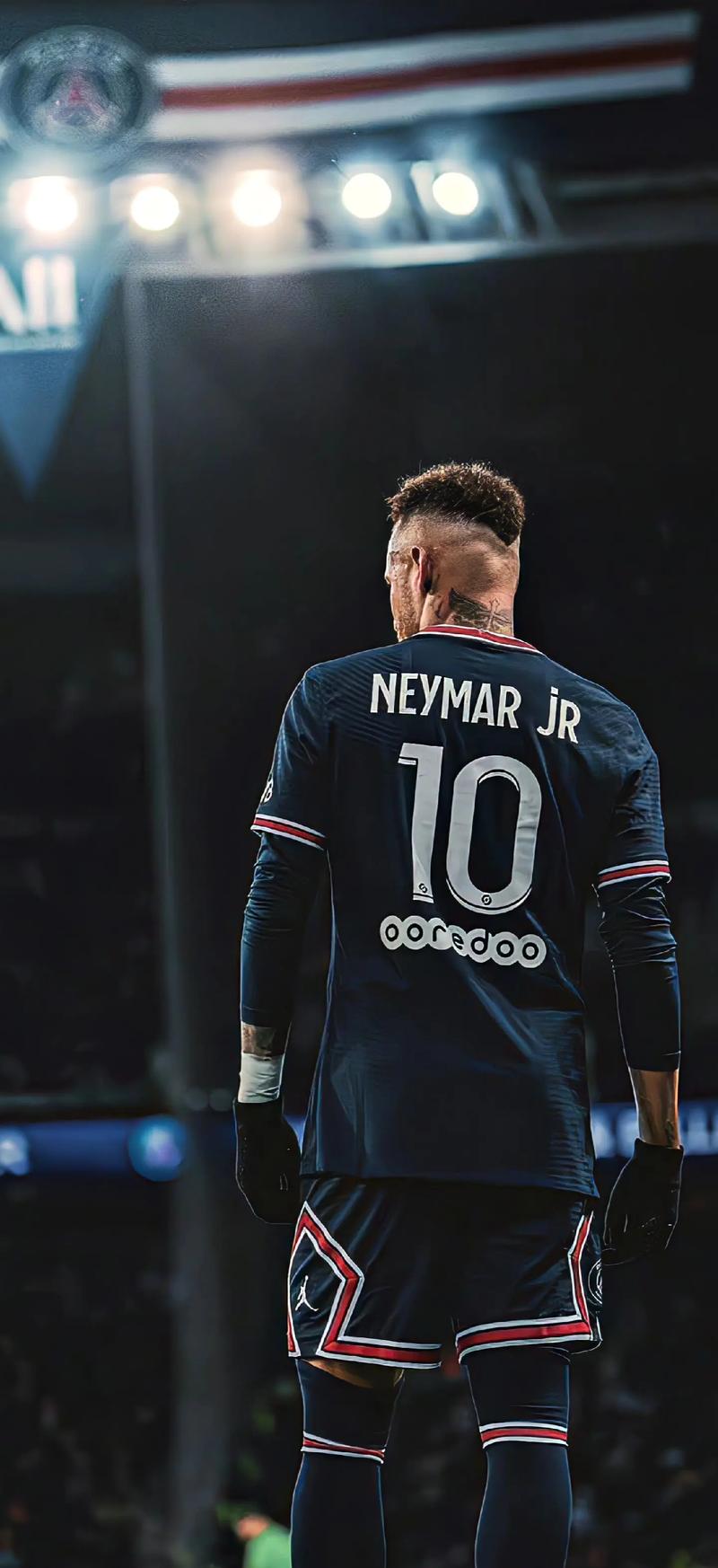 阿莱格里：赢德比是因为门将发挥的运气？门将又不能互换（阿莱格里反驳：德比赢球全凭门将运气？门将又不能互换）