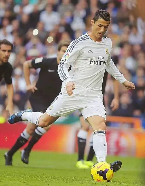 广东男篮二年级小朋友杨溢的未来就是现在！